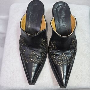 Old Gringo Black Leather Studded Pointed Toe Mule Heels  Size 7B Made in Mexico